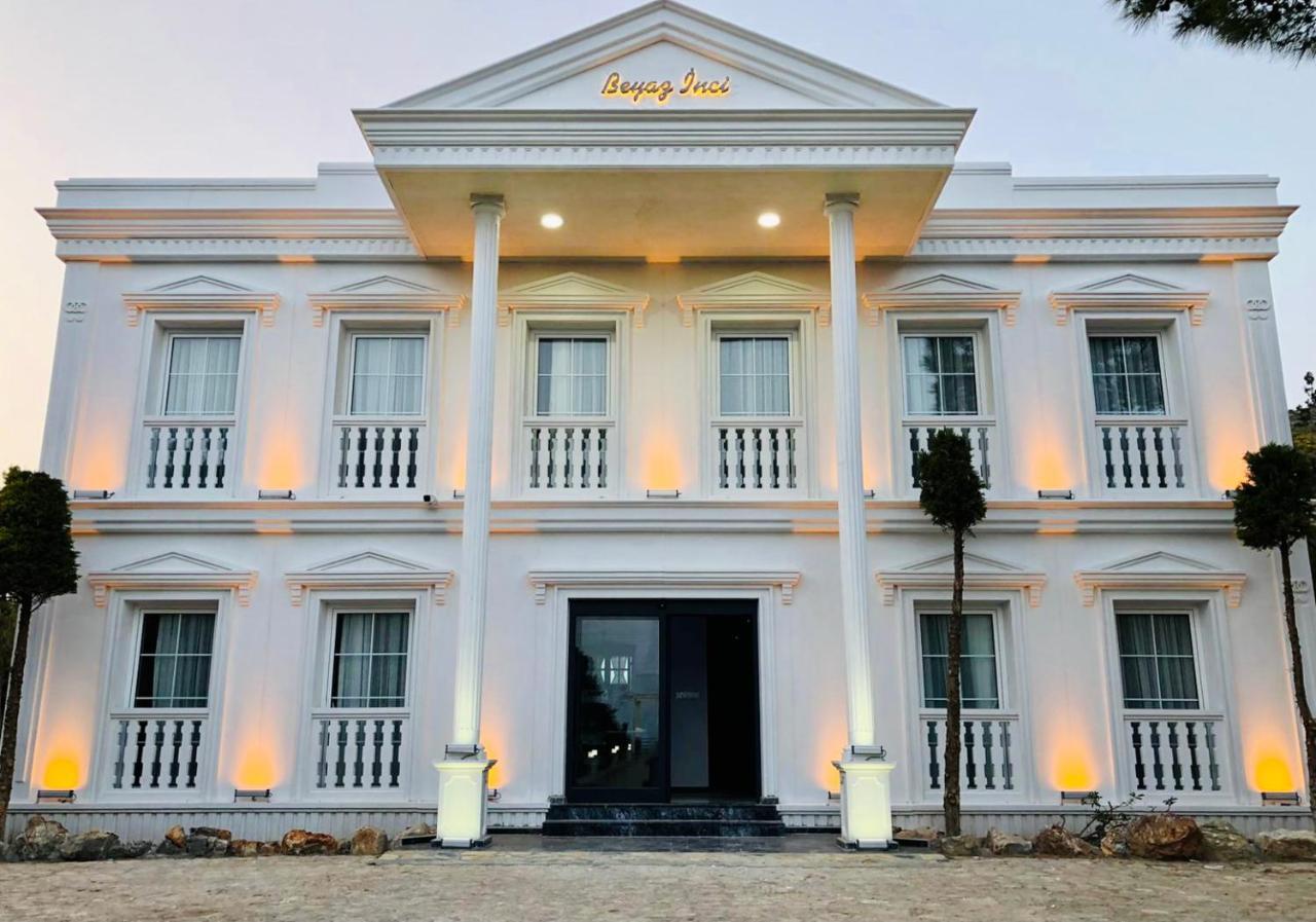 Otel Beyaz Inci Palamutbuku Buitenkant foto