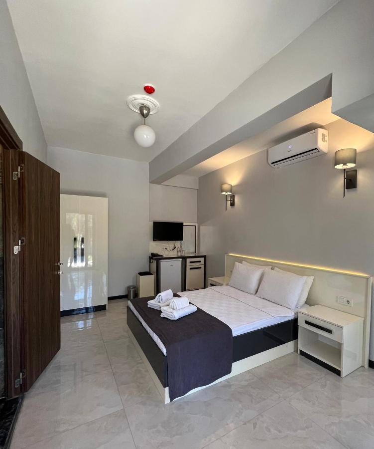 Otel Beyaz Inci Palamutbuku Buitenkant foto