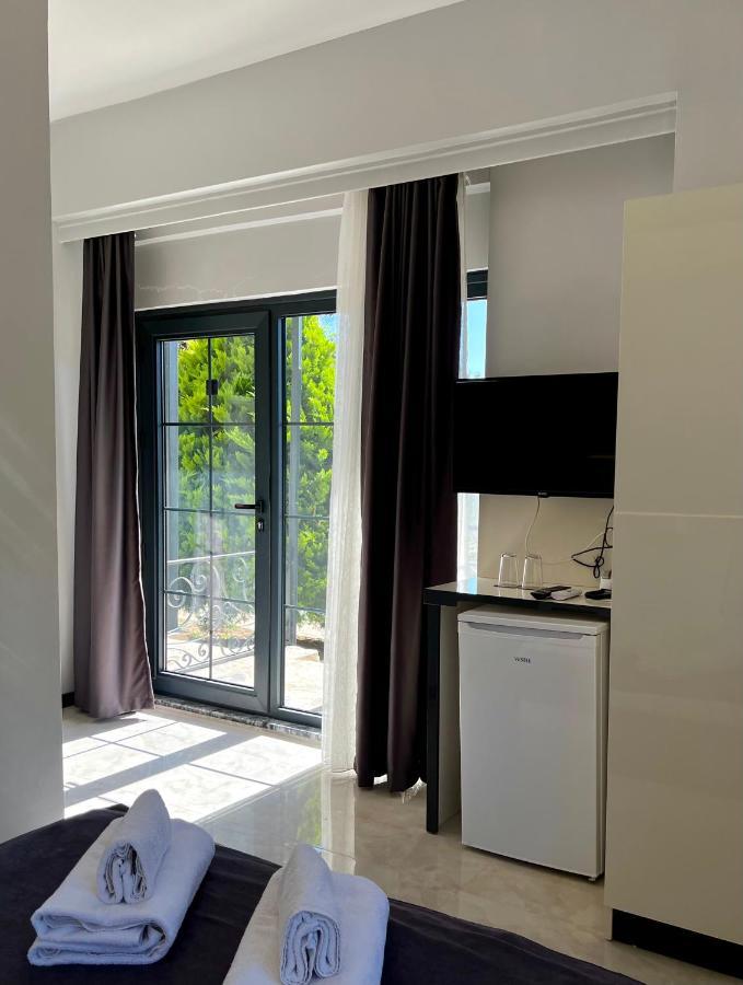 Otel Beyaz Inci Palamutbuku Buitenkant foto